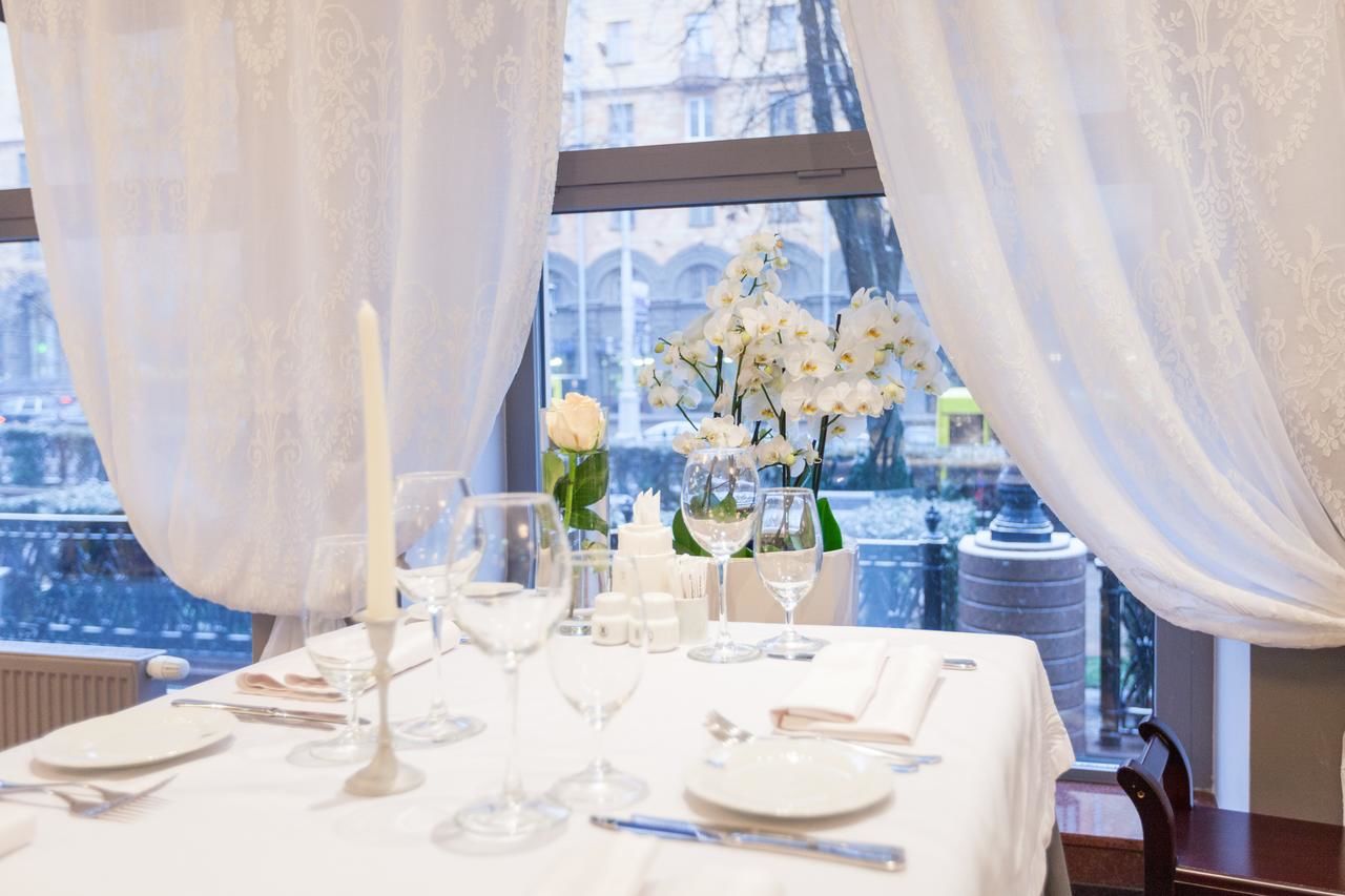 Отель Europe Hotel Минск